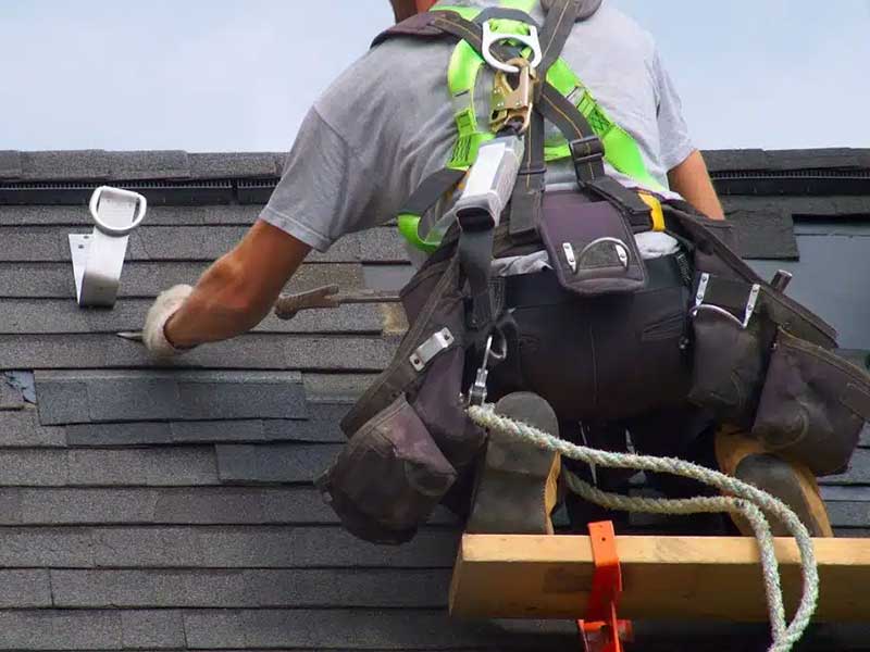 Featured image for “Get Your Home’s Roof Winter Ready With These Tips”